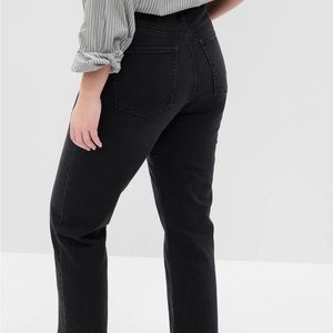 GAP HIGH RISE CHEEKY STRAIGHT JEANS